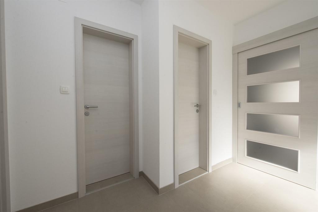 Apartment Jure Слатине Экстерьер фото